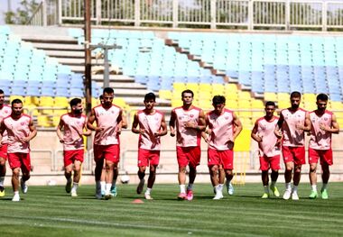 روز حرکت پرسپولیسی‌ها به اراک برای بازی دربی ۱۰۴
