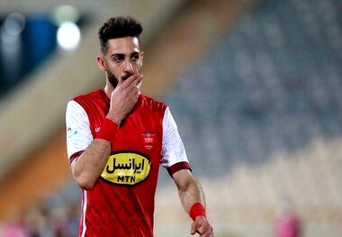 مهاجم پرسپولیس با نظر گاریدو ماندنی شد