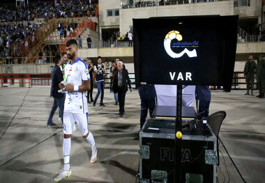 افشاگری جنجالی از VAR دورغین و مانیتور فیک در بازی ملوان-استقلال