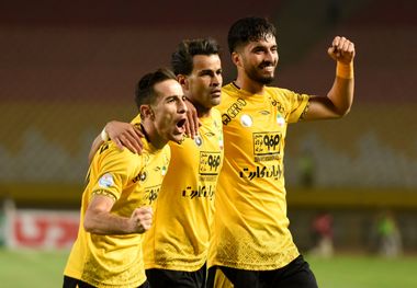 سرگیجه‌ی قاتل پرسپولیس در نیم فصل