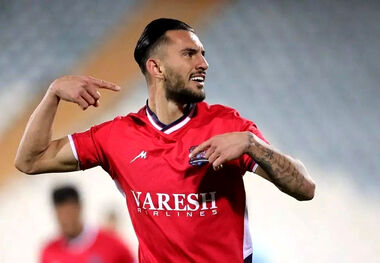 عکس | پیام احساسی مهاجم مدنظر پرسپولیس