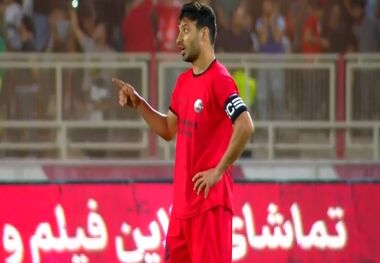 ویدیو | گل اول تراکتور به پرسپولیس توسط شجاع خلیل‌زاده در دقیقه ۶۰