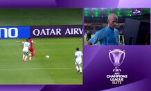 ویدیو | پنالتی مدافع الاهلی روی اورونوف چطور توسط VAR رد شد؟