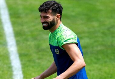 رونمایی از جدیدترین یاغی؛ اولین عکس رامین رضاییان با پیراهن استقلال