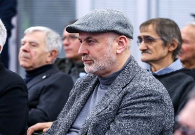 مربی قهرمان صربستان، سرمربی احتمالی استقلال خوزستان 