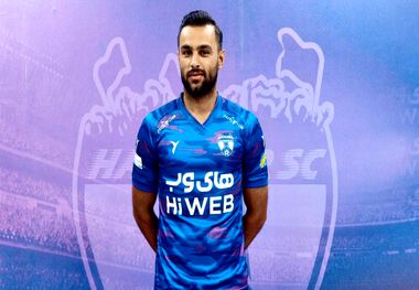 جواد نکونام به دنبال جذب مدافع ذوب‌آهن