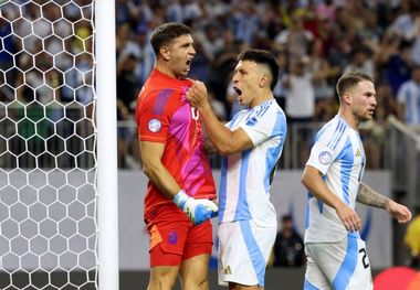 ویدیو | خلاصه بازی آرژانتین ۱ (۴) - اکوادور ۱ (۲) ؛ کوپا آمریکا۲۰۲۴