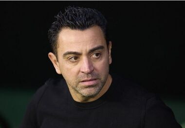 ژاوی اخراج نخواهد شد

