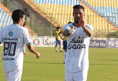 شرط سرمربی ذوب‌آهن برای جدایی مهاجم مورد نظر پرسپولیس