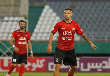 استقلال روی بمب نقل و انتقالاتی پرسپولیس دست گذاشت