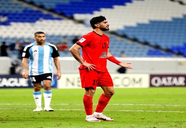 جدال دیدنی دو پرسپولیسی سابق در بازی تراکتور و الوکره قطر