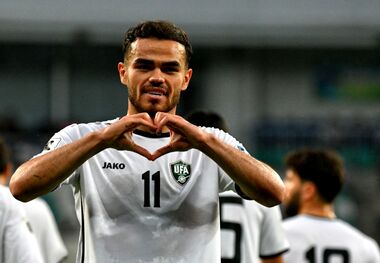 اوستون اورونوف کی به تمرینات پرسپولیس بر می‌گردد؟