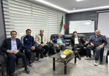 حسن روشن از خجالت جواد نکونام درآمد؛ زدن این حرف‌ها زشت است