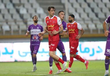 عکس | گل دوم پرسپولیس 100% آفساید بود