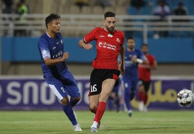 مهاجم سرشناس تراکتور زیر تیغ رفت