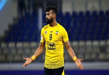 مذاکره باشگاه استقلال با رامین رضاییان