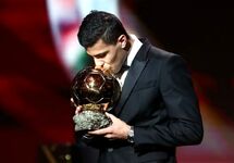 رودری: اظهارات بنزما توهین‌آمیز نبود