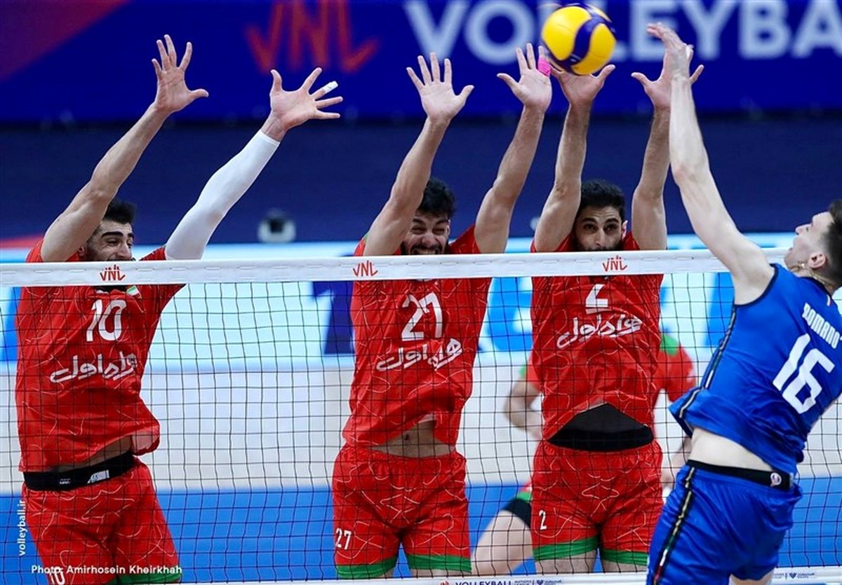 شکست سریع و سنگین تیم ملی والیبال ایران مقابل ایتالیا

