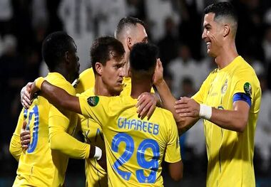 رونالدو فرماندار ناکازاکی را برکنار می‌کند!