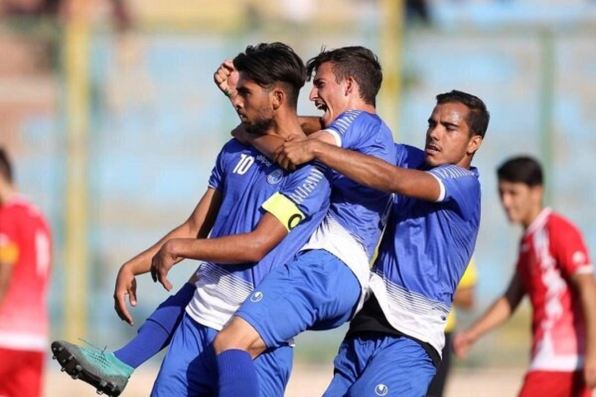 اتفاق عجیب و تاریخی در باشگاه استقلال؛ یک مدیر خارجی در راه است!