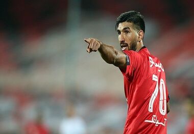 ویدیو | خوش و بش شهریار مغانلو با نیمکت پرسپولیس 