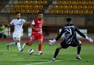 رونمایی از کل‌کل قدیمی دو ازبک که به نفع پرسپولیس تمام شد!