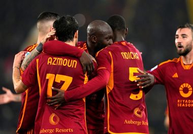 سردار آزمون برای ناپولی کت در آورد!