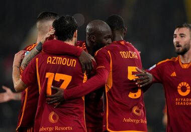 سردار آزمون برای ناپولی کت در آورد!