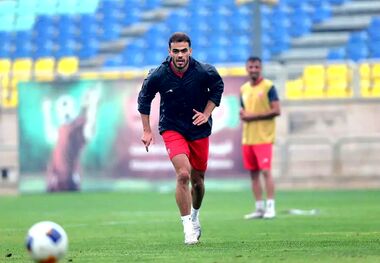 بازگشت اورونوف به تمرینات پرسپولیس