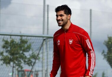 بمب نقل و انتقالات پرسپولیس از امارات می‌آید