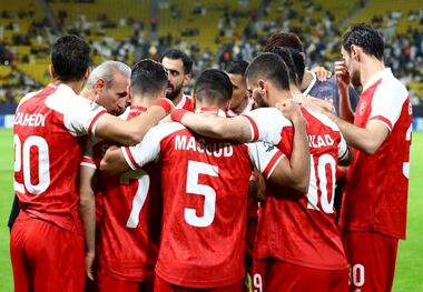 حمله کاپیتان سابق پرسپولیسی به هواداران
