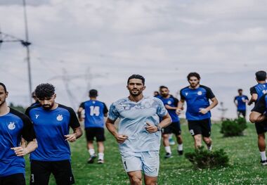 غیررسمی؛ تمدید قرارداد ستاره محبوب استقلال