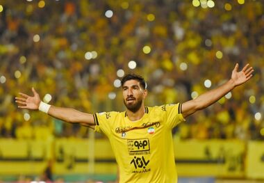 فوق ستاره سپاهان در فهرست خرید پرسپولیس 